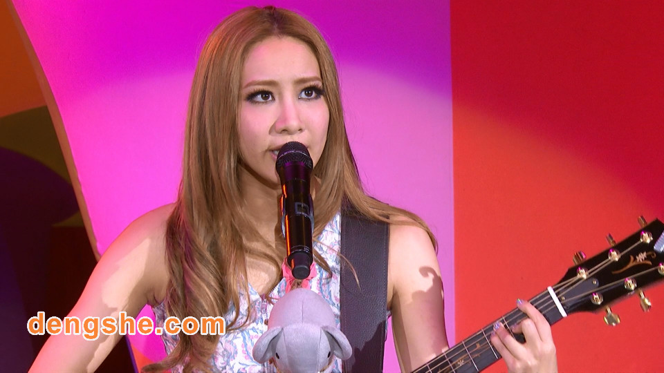 吴雨霏.Kary Ng The Present Concert.香港红馆2013演唱会.34.9G.1080P高清蓝光原盘演唱会.BDMV