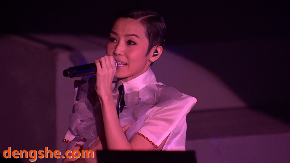 何韵诗.2009香港演唱会 Hocc concert 2009 supergoo.43.8G.1080P高清蓝光原盘演唱会.ISO