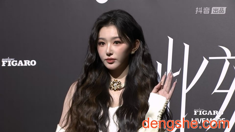 2025费加罗LIVEMODE音乐派对.抖音直播50帧源码.6.39G.周笔畅,孔雪儿,王琳凯,孟佳,张紫宁.1080P高清演唱会.TS