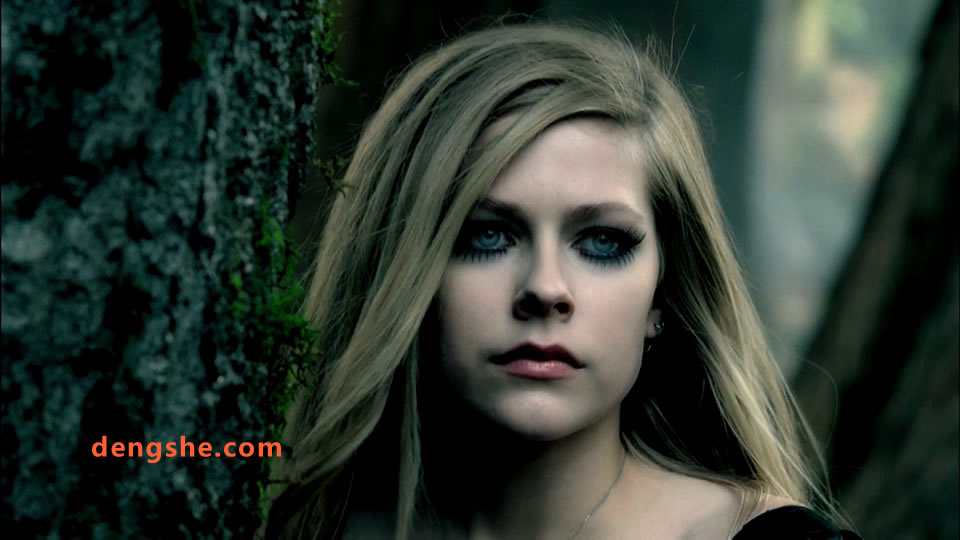 欧美MV.艾薇儿.Avril Lavigne.Alice.1.24G.1080P原版高清MV.mov