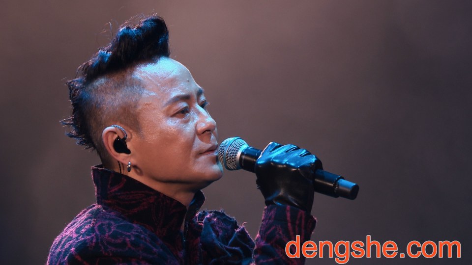 草蜢.RE Grasshopper.2022巡回演唱会.53.6G.双碟.1080P高清蓝光原盘演唱会.ISO